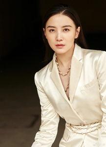 娱乐爆料宋佳是谁,娱乐圈的璀璨明星，揭秘她的魅力人生