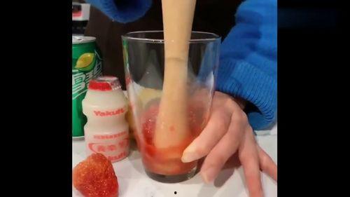 网红饮料爆料视频大全集,爆款饮品幕后真相大盘点 第3张 网红饮料爆料视频大全集,爆款饮品幕后真相大盘点 第3张